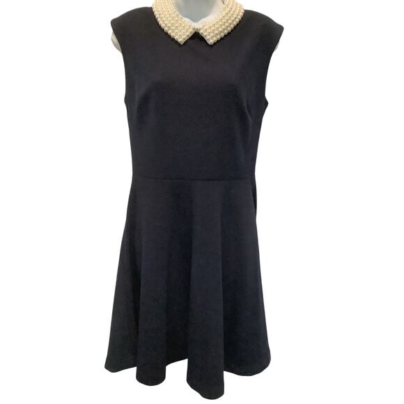 BETSEY JOHNSON BLACK FIT AND FLAIR PEARL COLLAR STRETCH BOUCLE DRESS 6 - Picture 3 of 9